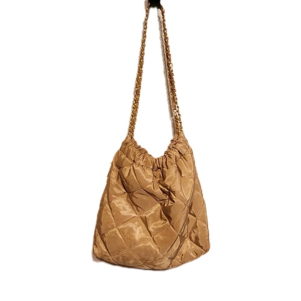 89th & Madison London Quilted Berry Shoulder Bag Faux Leather Woven Golden Rings
